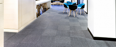 Et pourquoi pas des dalles de moquette Et pourquoi pas des dalles de moquette