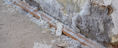 Comment assainir une cave humide? humidité - cave - murs