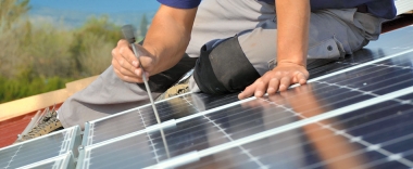 Pose de panneaux photovoltaïques