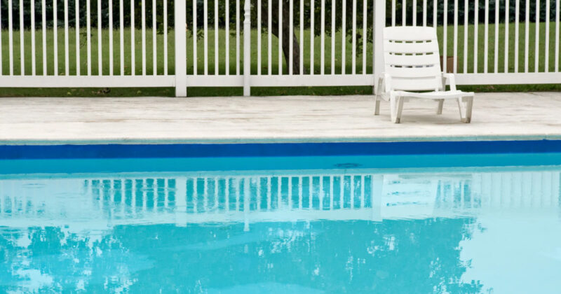 Sécuriser sa piscine : les bons dispositifs, les bons réflexes